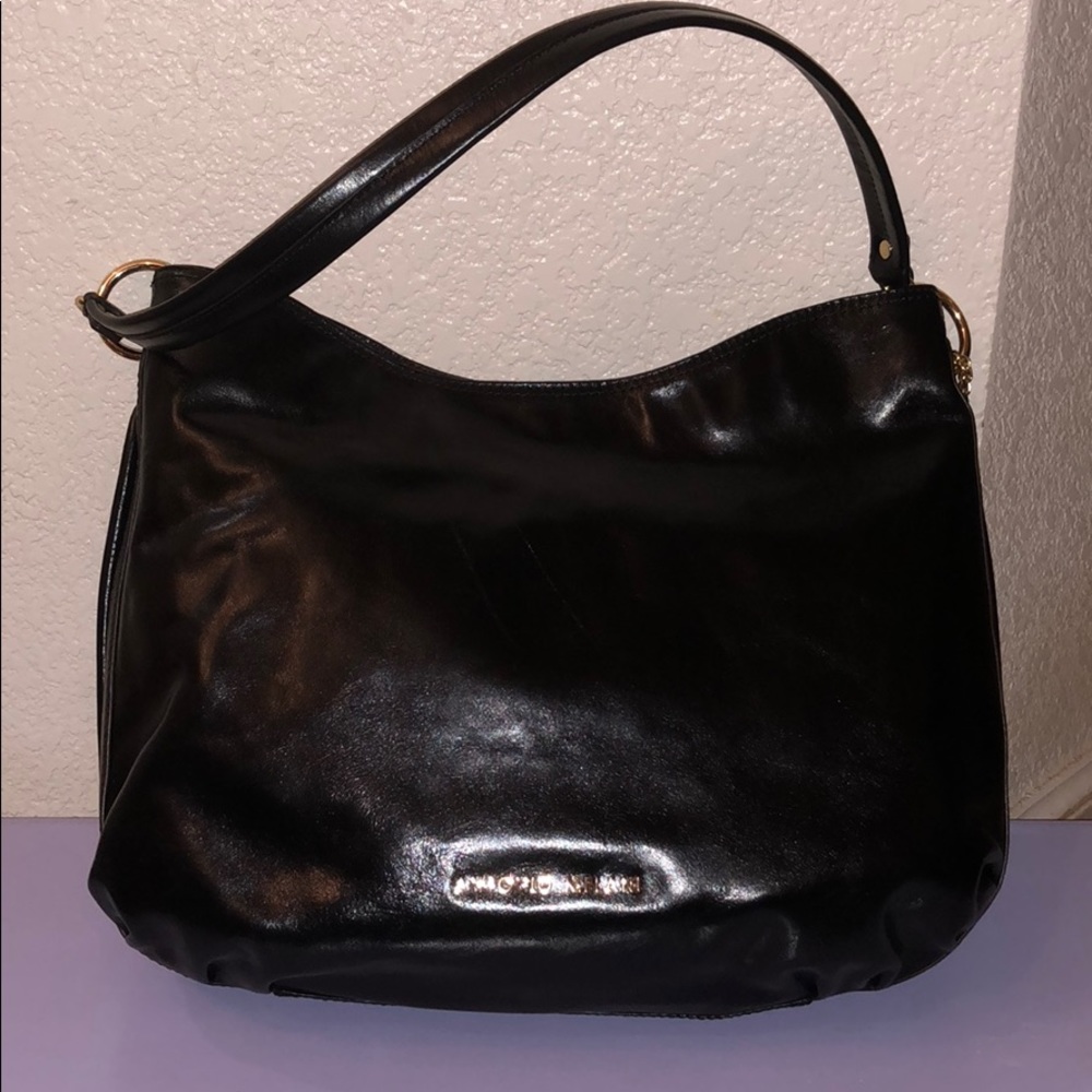 Black leather hobo